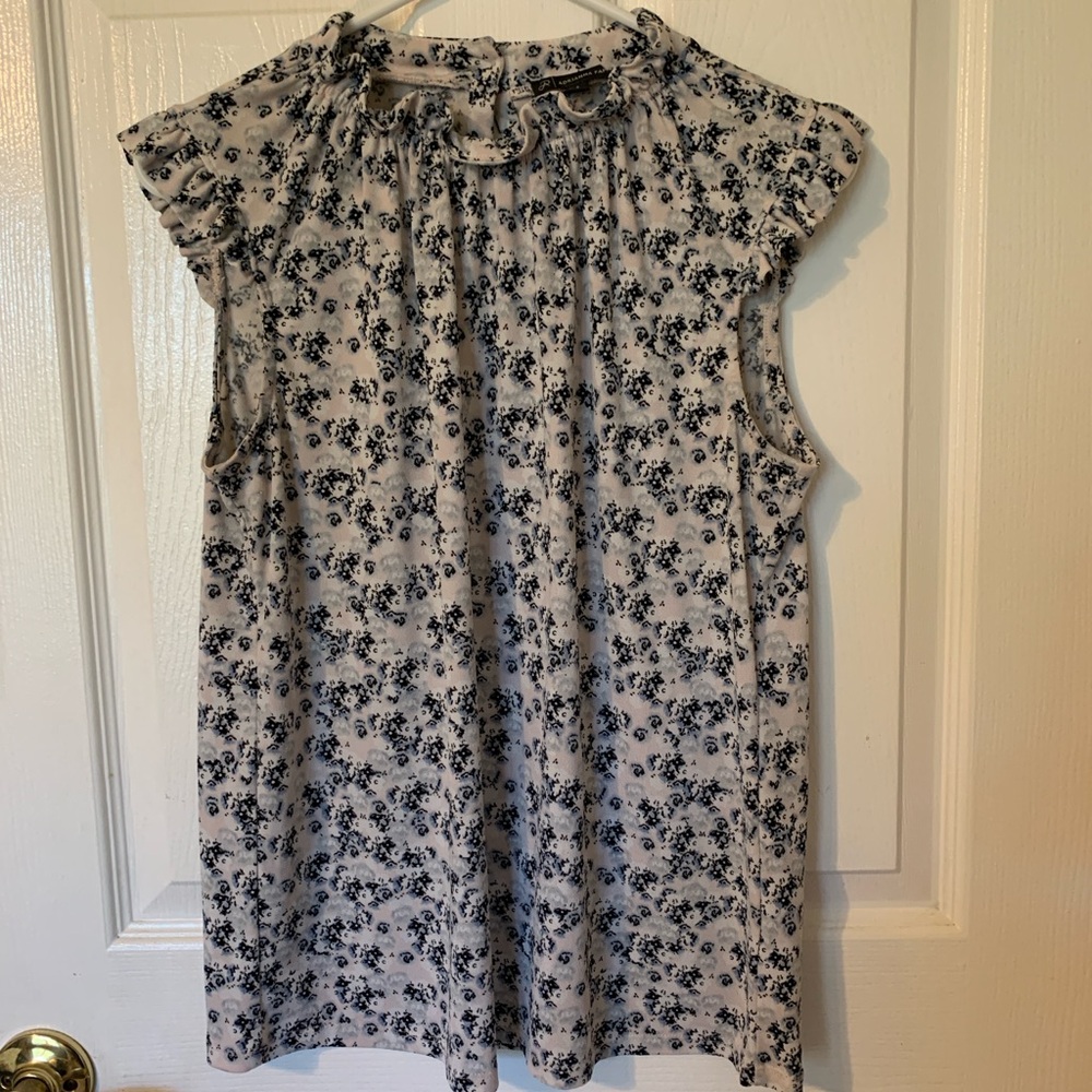 ADRIANNA PAPELL Floral Sleeveless Blouse